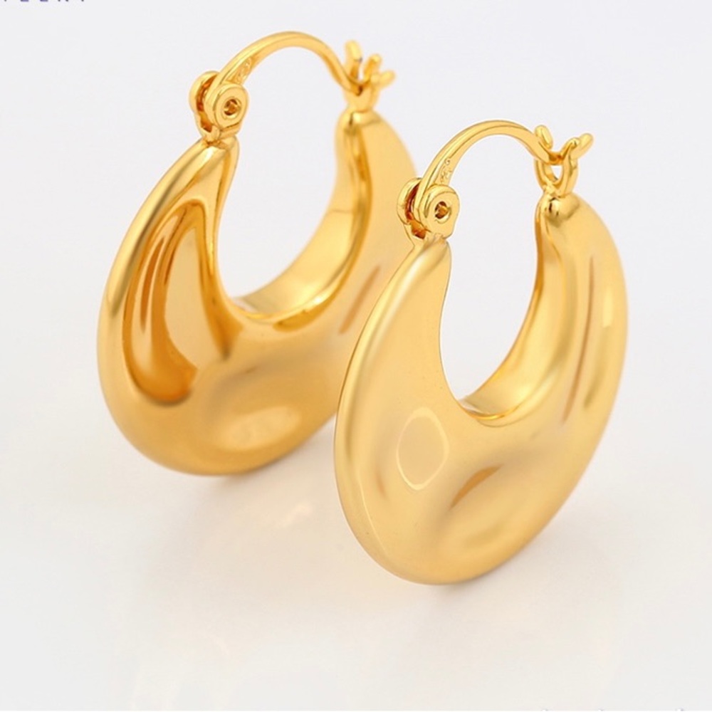 Tiny Dainty Dimpled 24k GF Hoops Earrings 1” 26mm Gift Packaged Quick Ship